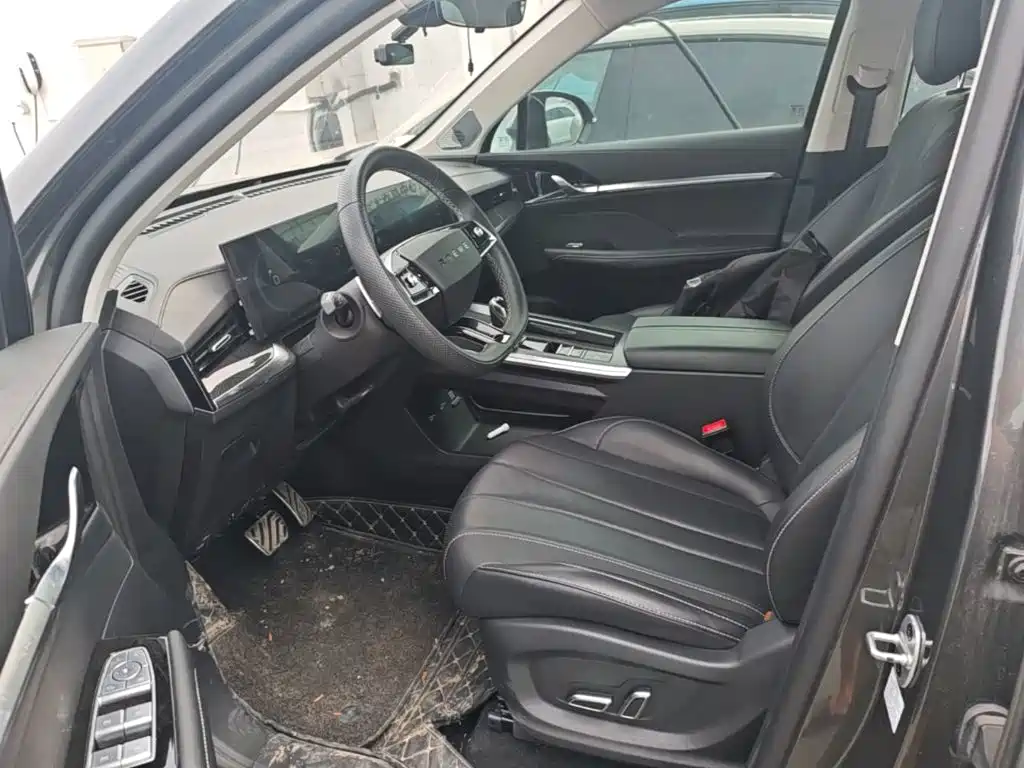 Roewe RX5 eMAX — миниатюра 15