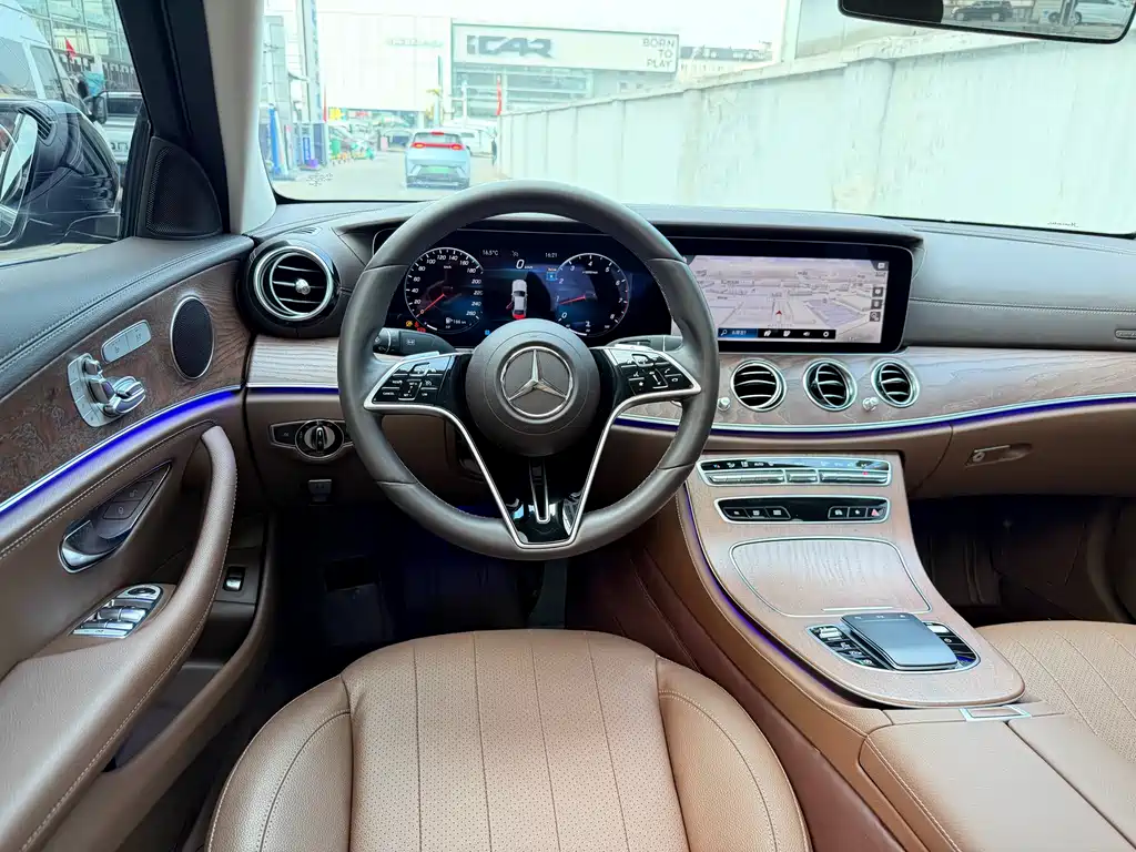 Mercedes-Benz E-Class E 2022 E 300 L Fashion