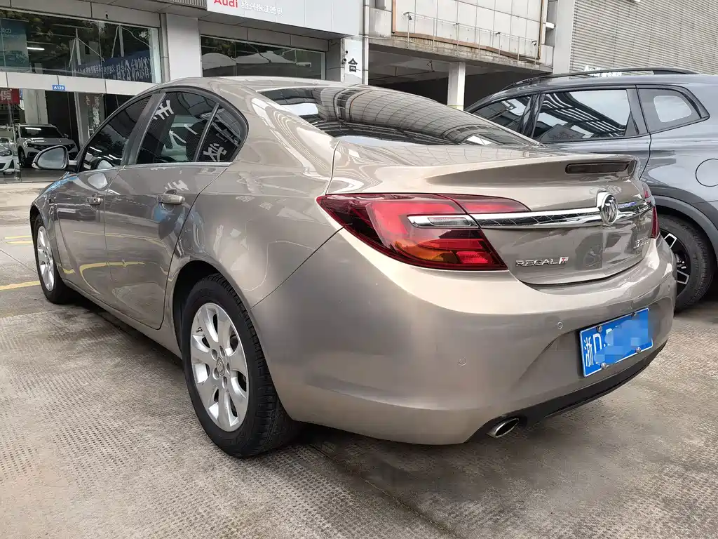 Buick Regal — миниатюра 6