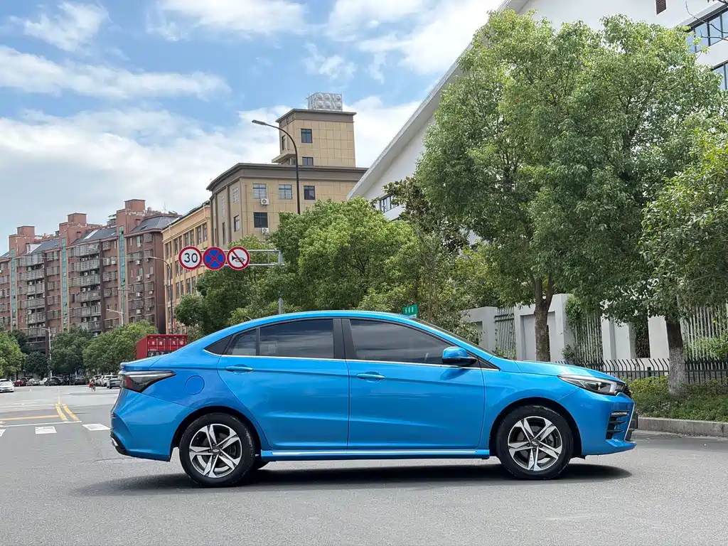 Chery Arrizo 5 PLUS — миниатюра 6