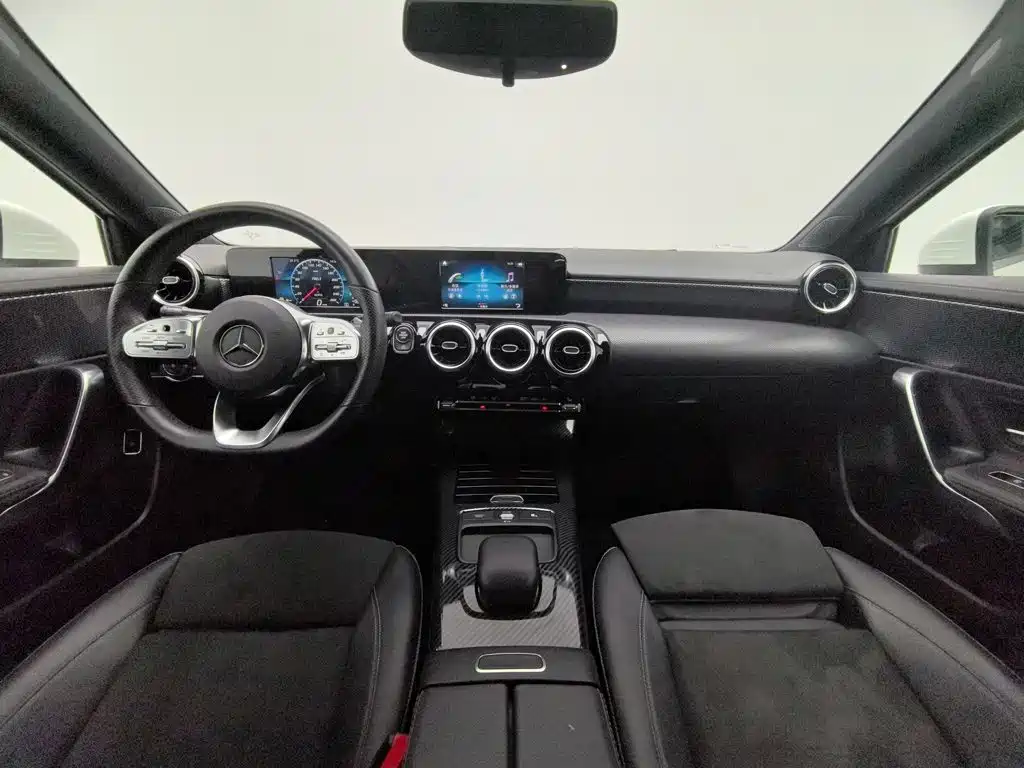 Mercedes-Benz A-Class — миниатюра 5
