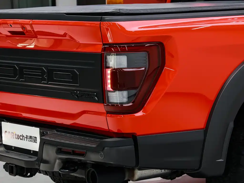 Ford F-150 Raptor — миниатюра 9