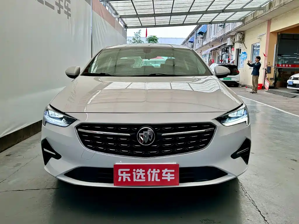 Buick Regal — миниатюра 2