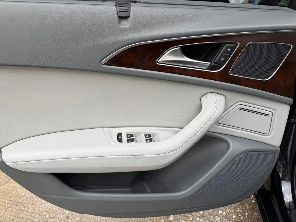 Audi A6L — миниатюра 8