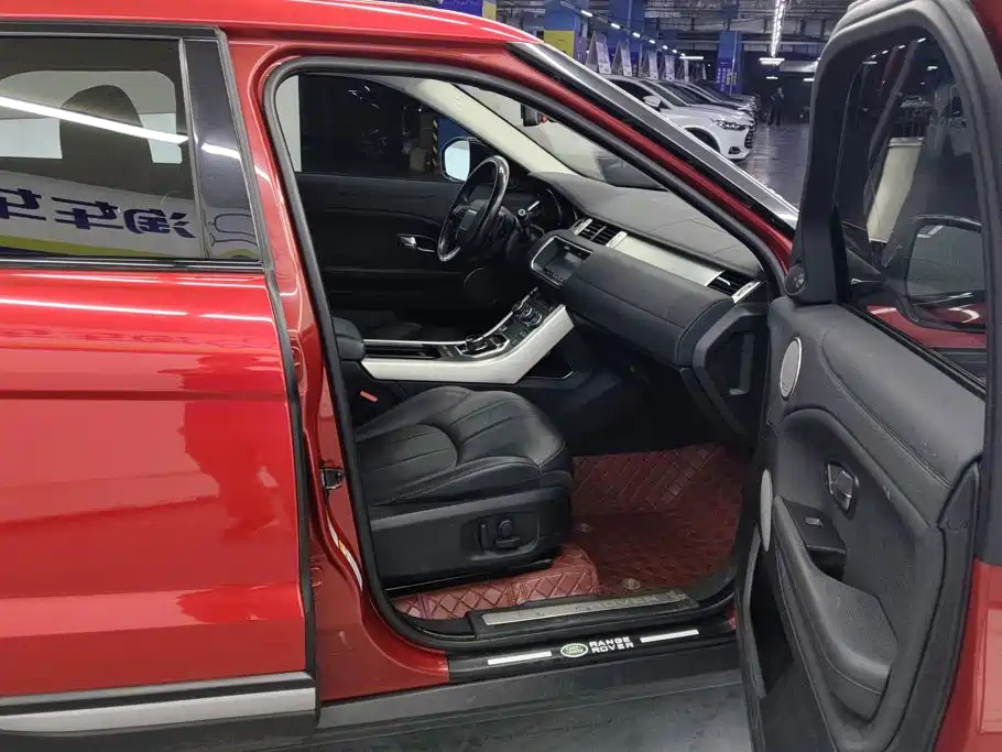 Land Rover Evoque 240PS SE Smart Shine Edition, фото 7