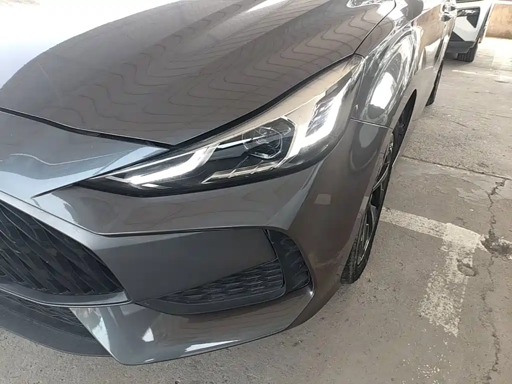 MG MG5 — миниатюра 24