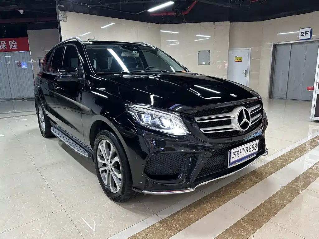 Mercedes-Benz GLE (Import) — миниатюра 3