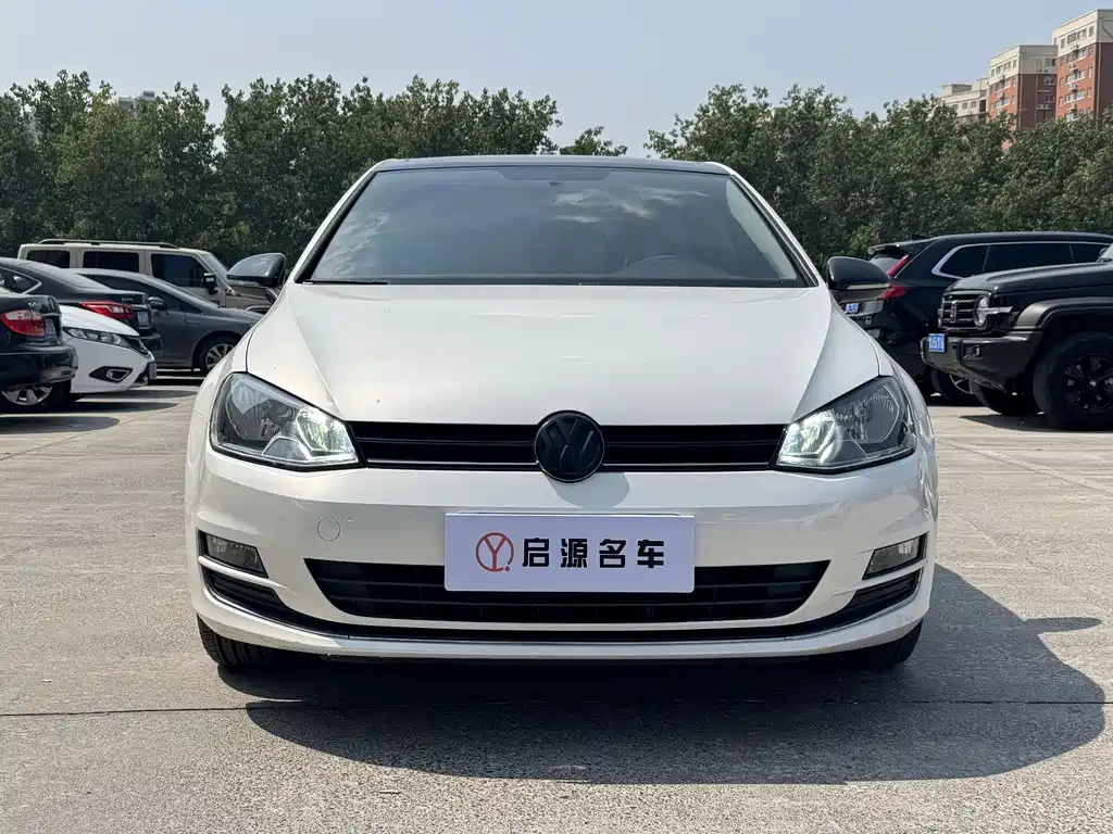 Volkswagen Golf — миниатюра 2