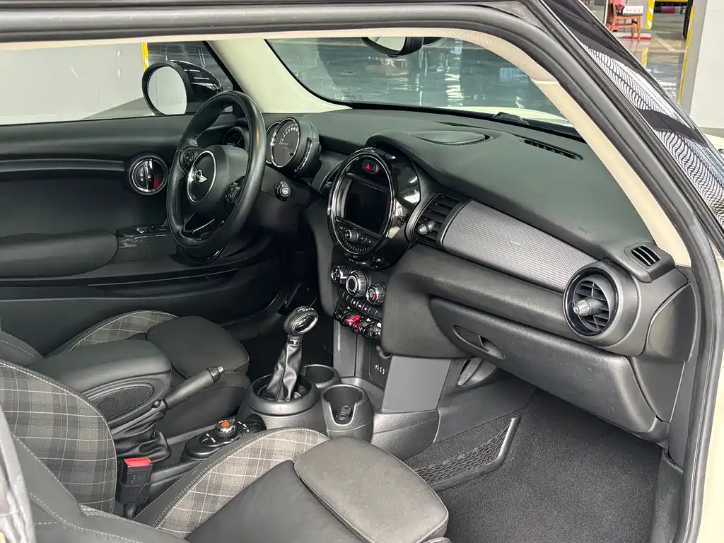 MINI Mini — миниатюра 10