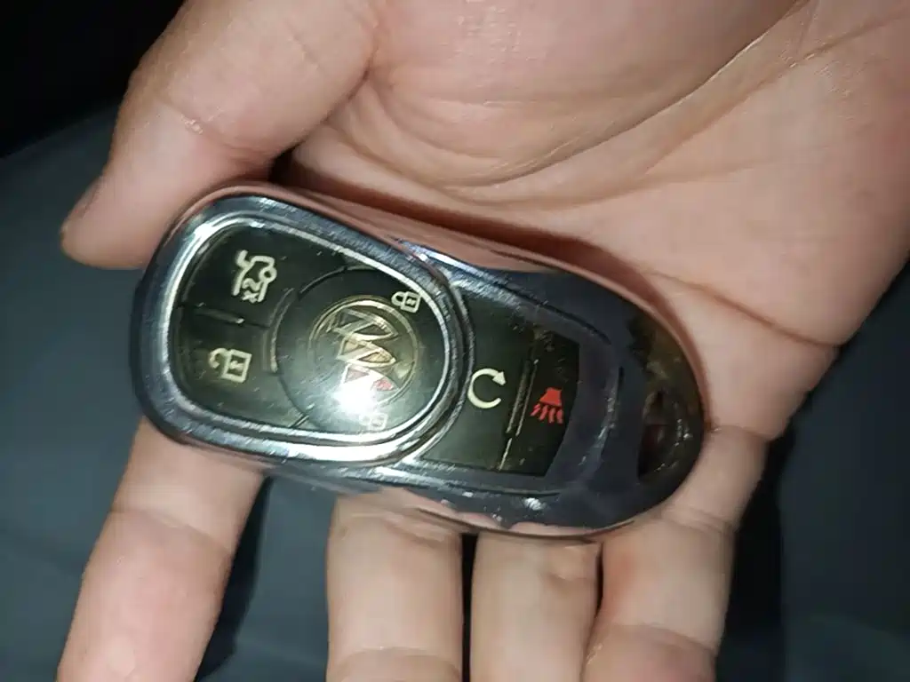 Buick LaCrosse — миниатюра 9