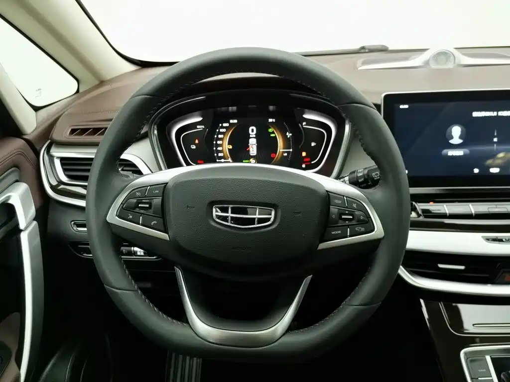 Geely Jia Ji New Energy — миниатюра 11