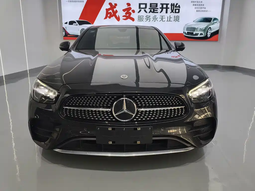 Mercedes-Benz E-Class — миниатюра 2