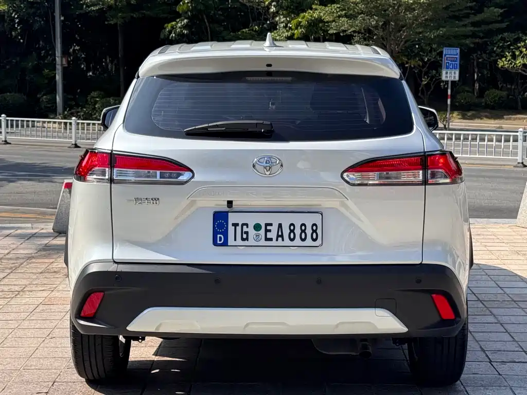 Toyota Corolla Cross — миниатюра 5