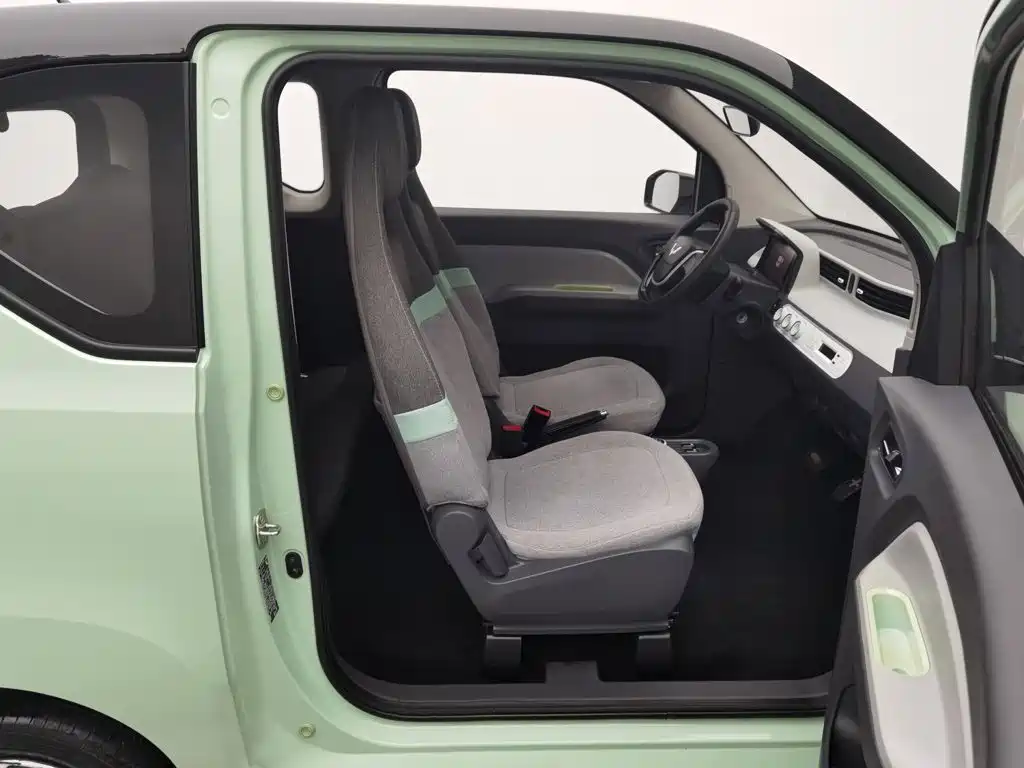 Wuling MINIEV — миниатюра 23