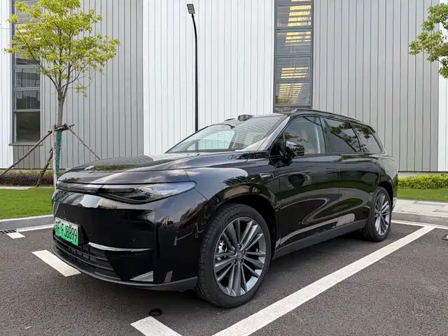 2025 Leapmotor C16