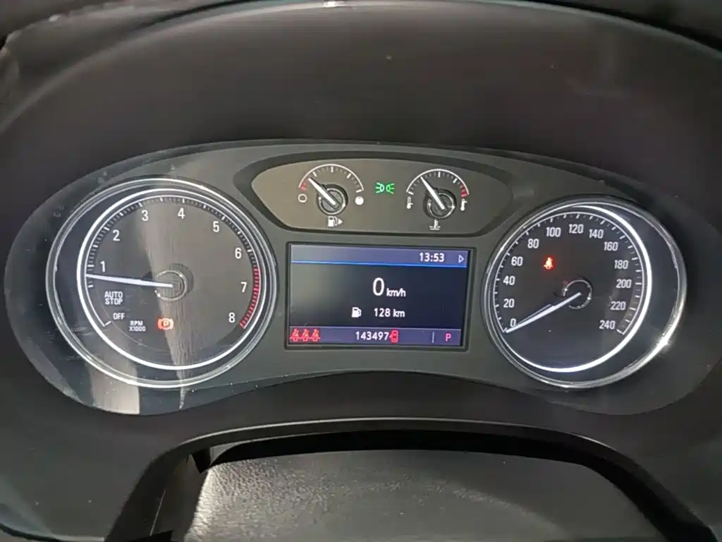 Buick LaCrosse — миниатюра 12