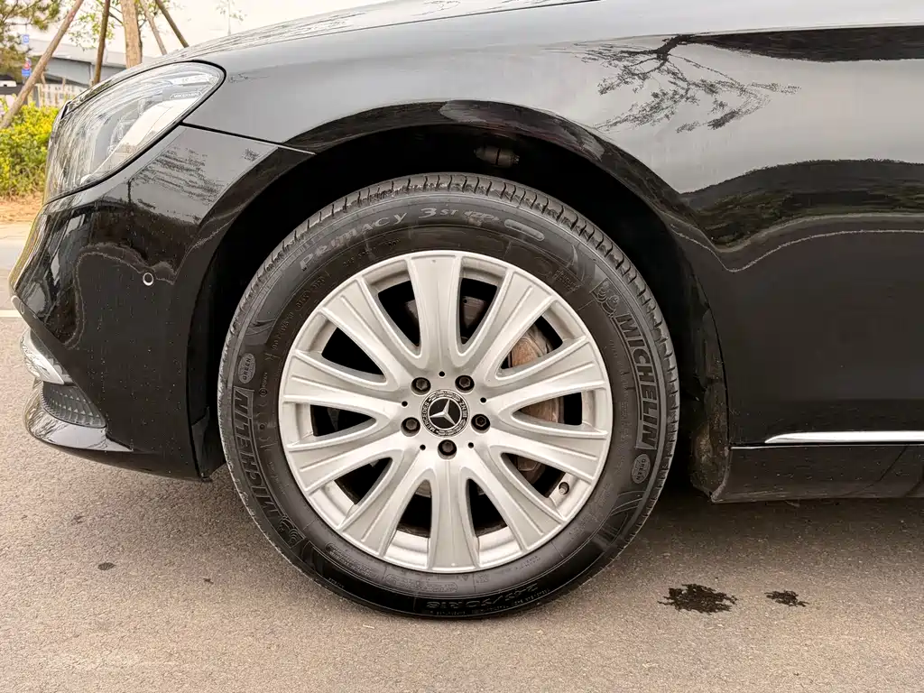 Mercedes-Benz S-Class — миниатюра 9