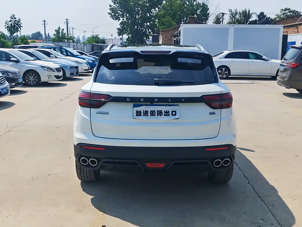 Geely Binyue — миниатюра 8