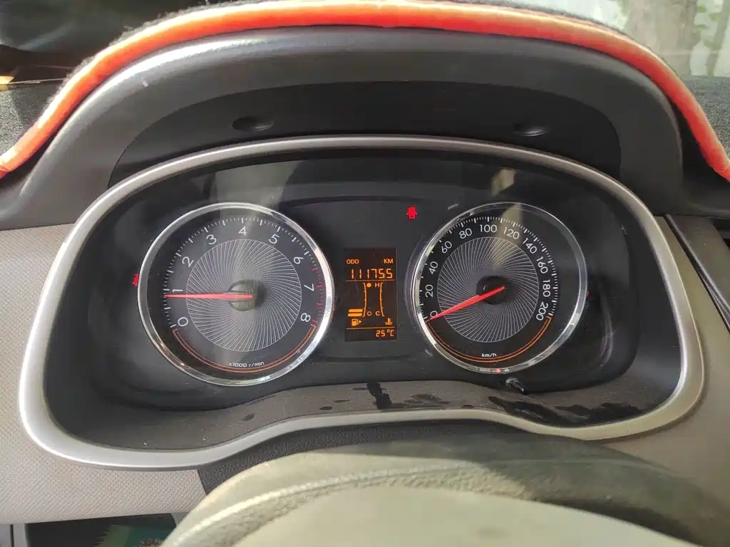 Chevrolet Sail — миниатюра 12