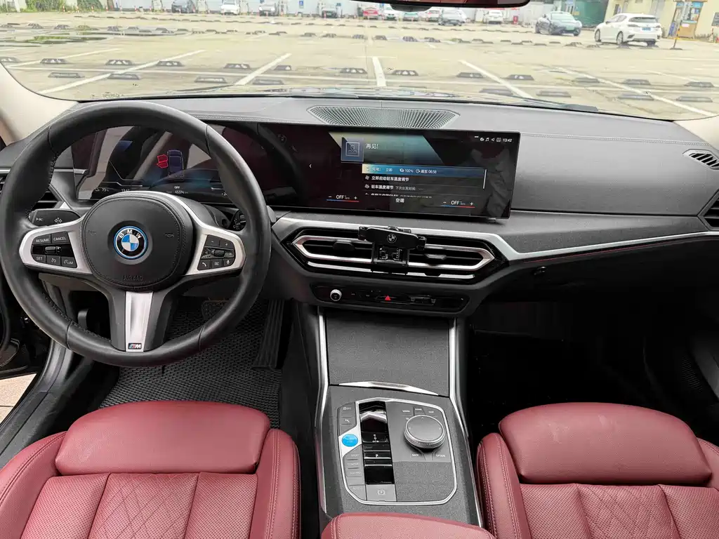 BMW i3 — миниатюра 9