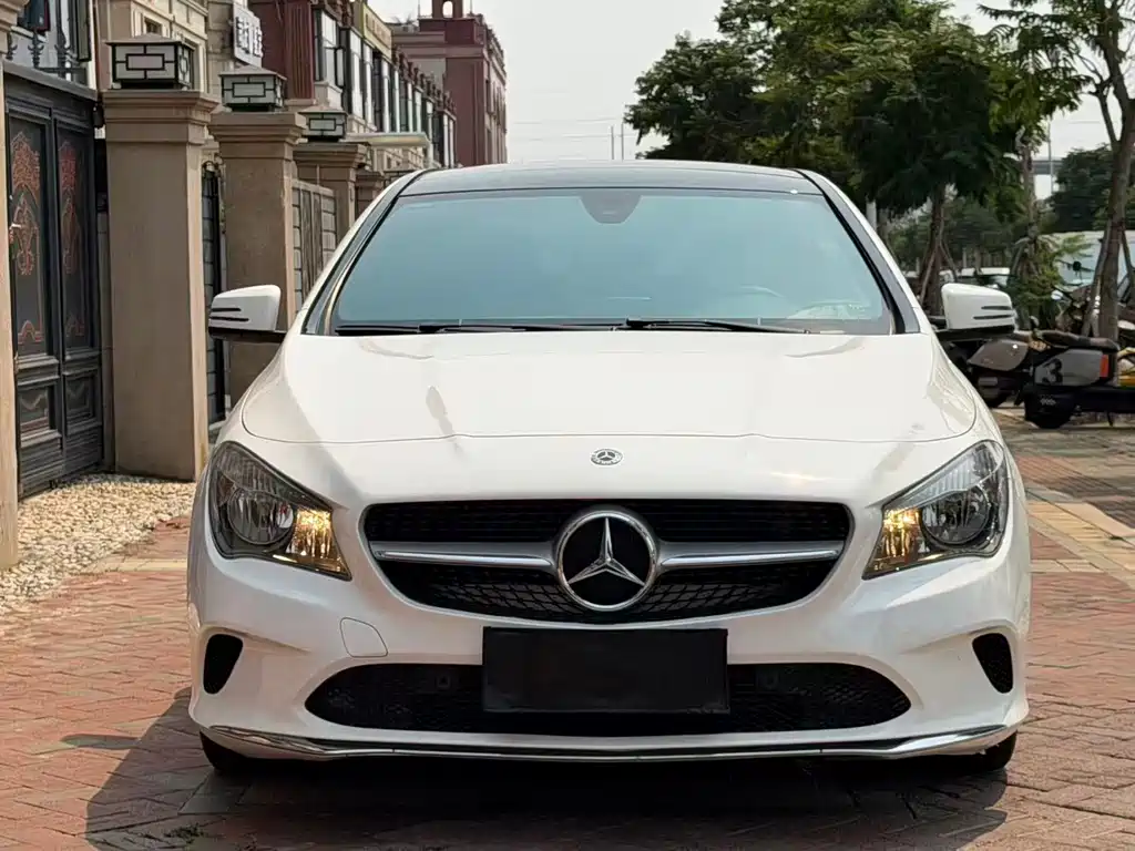 Mercedes-Benz CLA (Import) — миниатюра 2