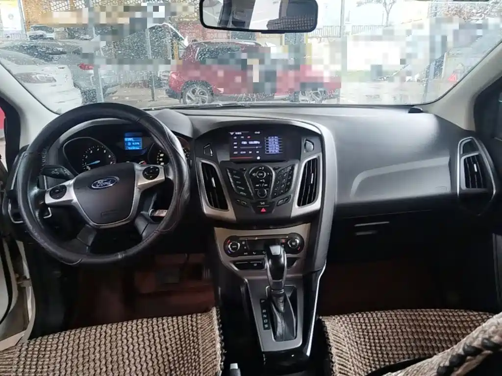 Ford Focus — миниатюра 14