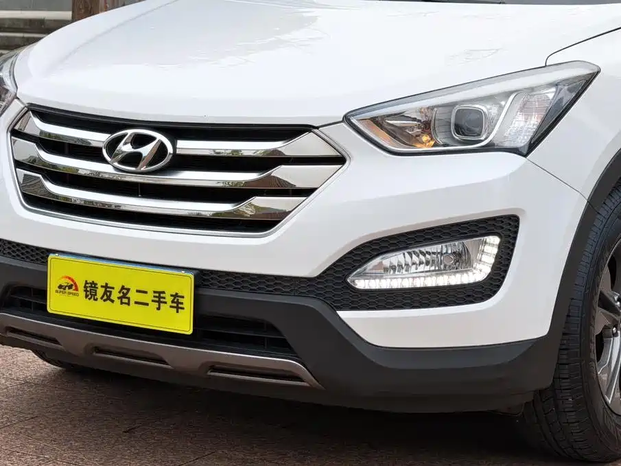Hyundai Santa Fe — миниатюра 7