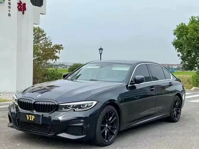 BMW 3-Series — фото 1