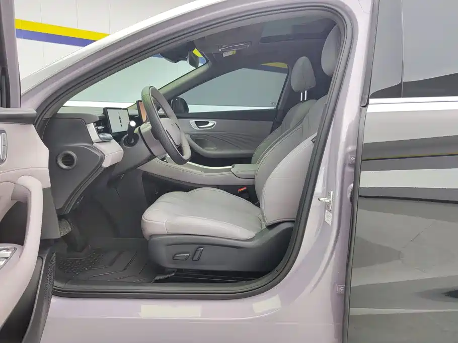 Roewe M7 DMH — миниатюра 9