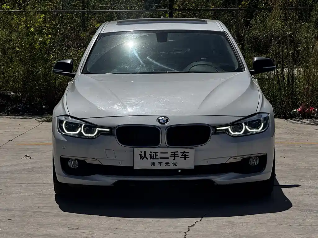 BMW 3 Series — миниатюра 2
