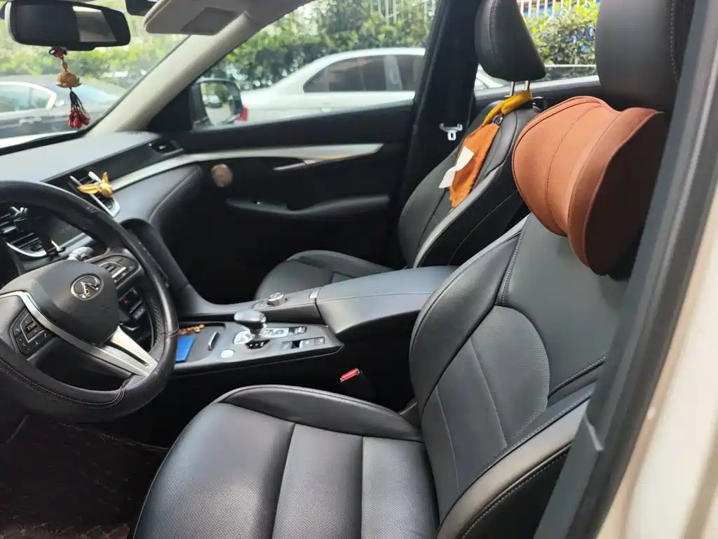 Infiniti QX50 — миниатюра 12