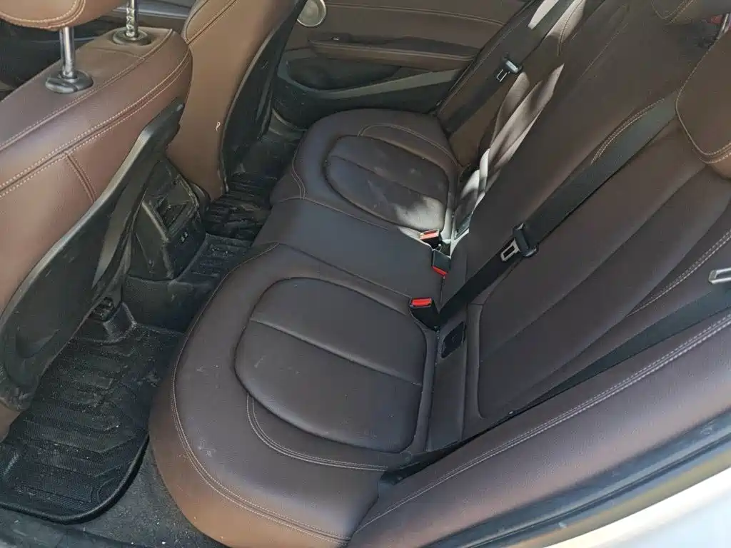 BMW 1 Series — миниатюра 18
