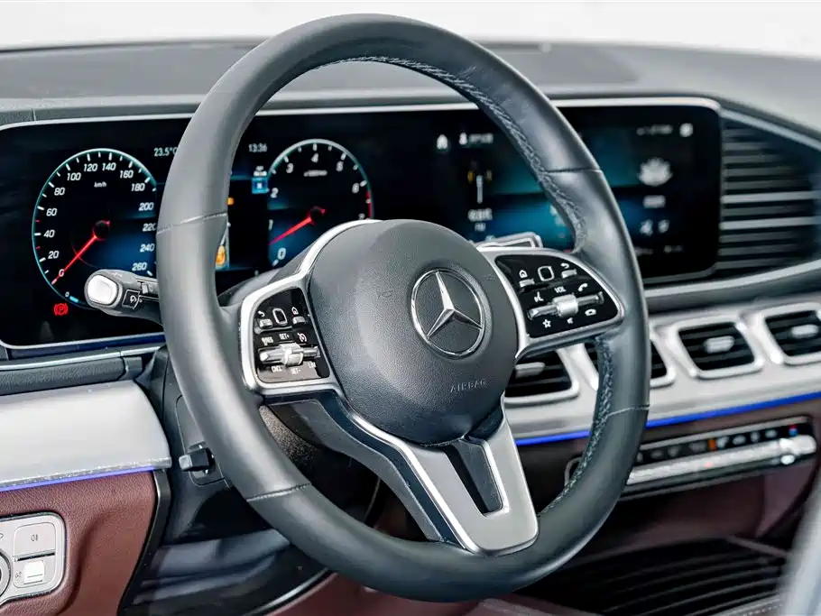 Mercedes-Benz GLE (Import) — миниатюра 9