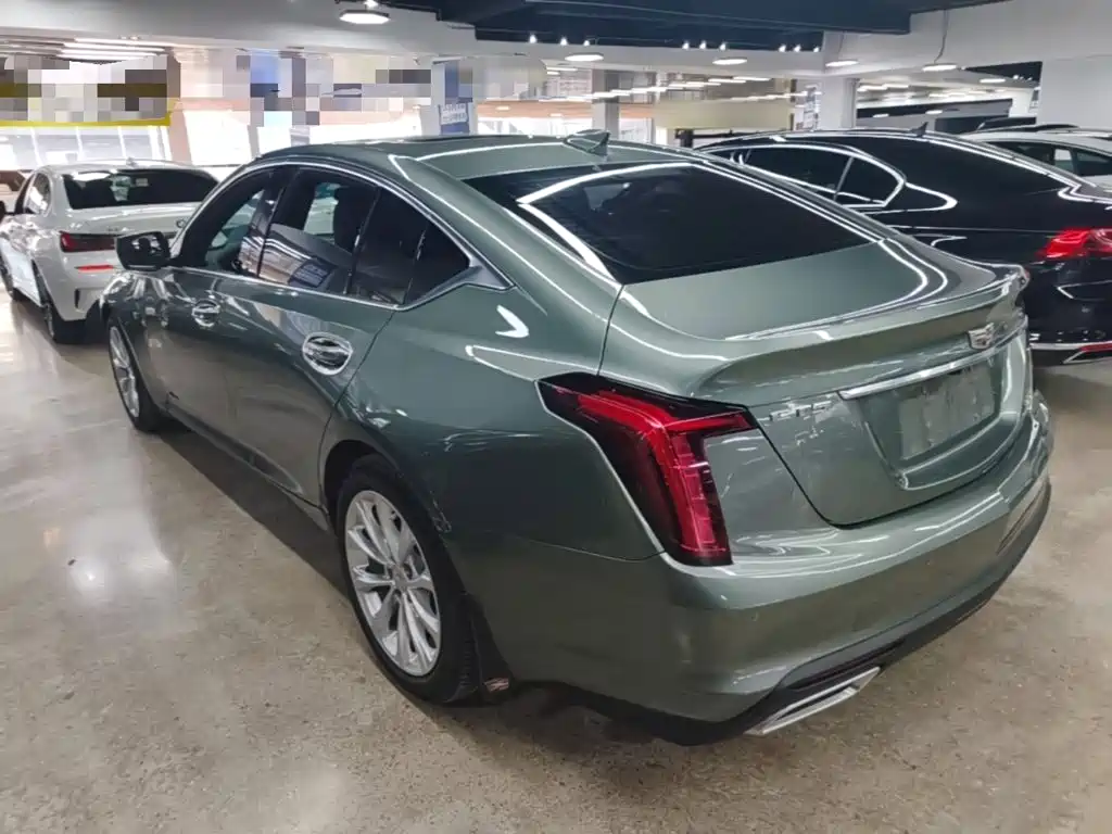 Cadillac CT5 — миниатюра 5