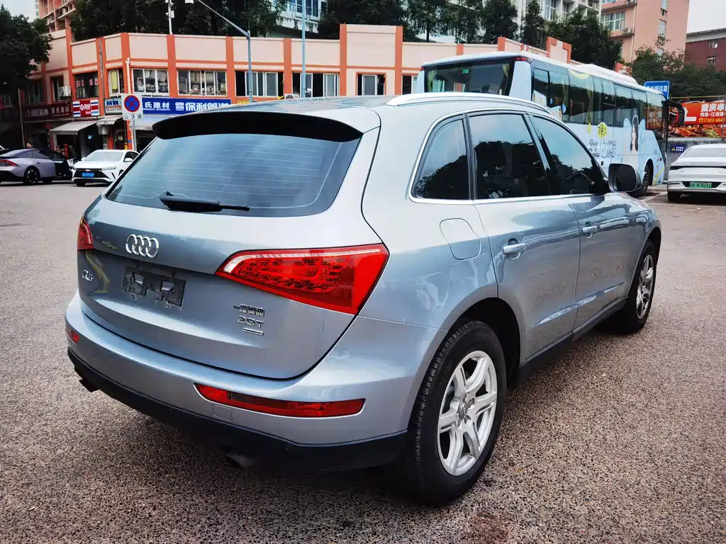 Audi Q5 — миниатюра 6