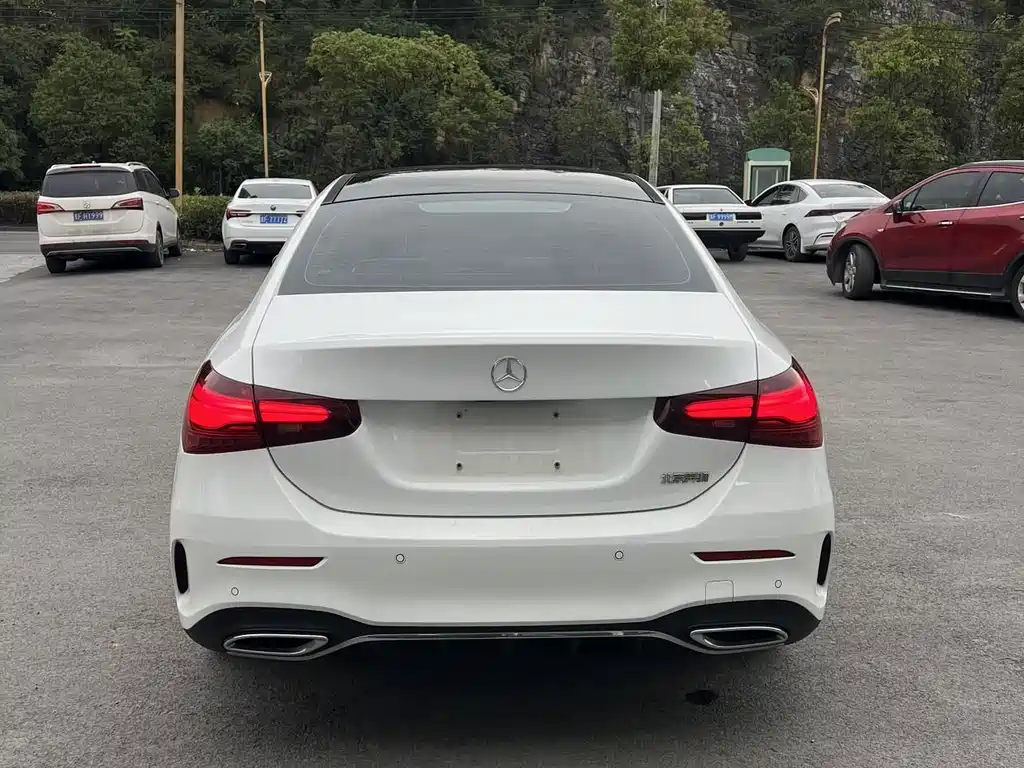 Mercedes-Benz A-Class — миниатюра 16