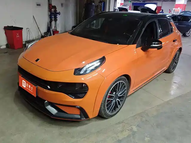 LYNK & CO. 02 HATCHBACK