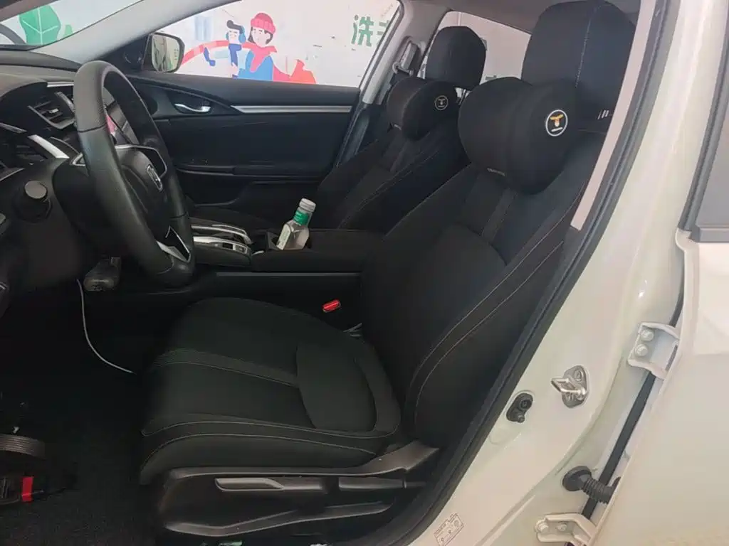 Honda Civic — миниатюра 15