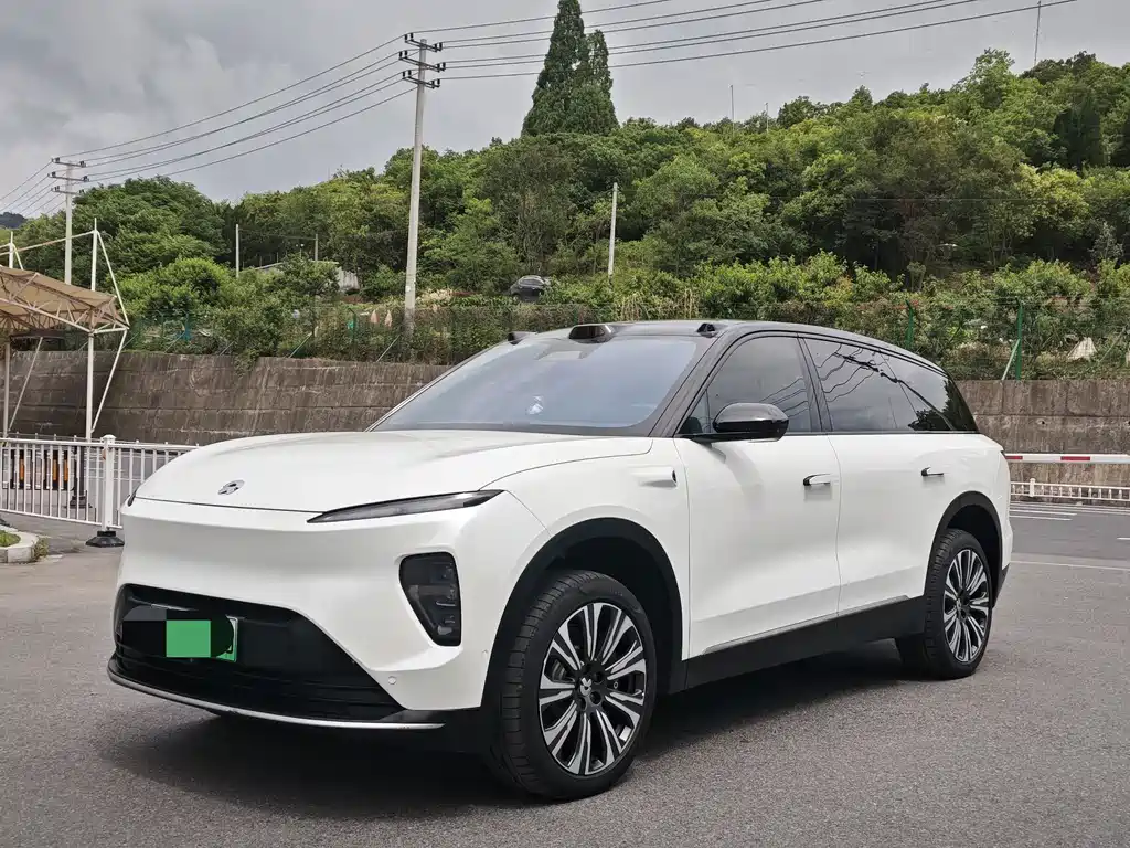 NIO ES8 2024 75kWh