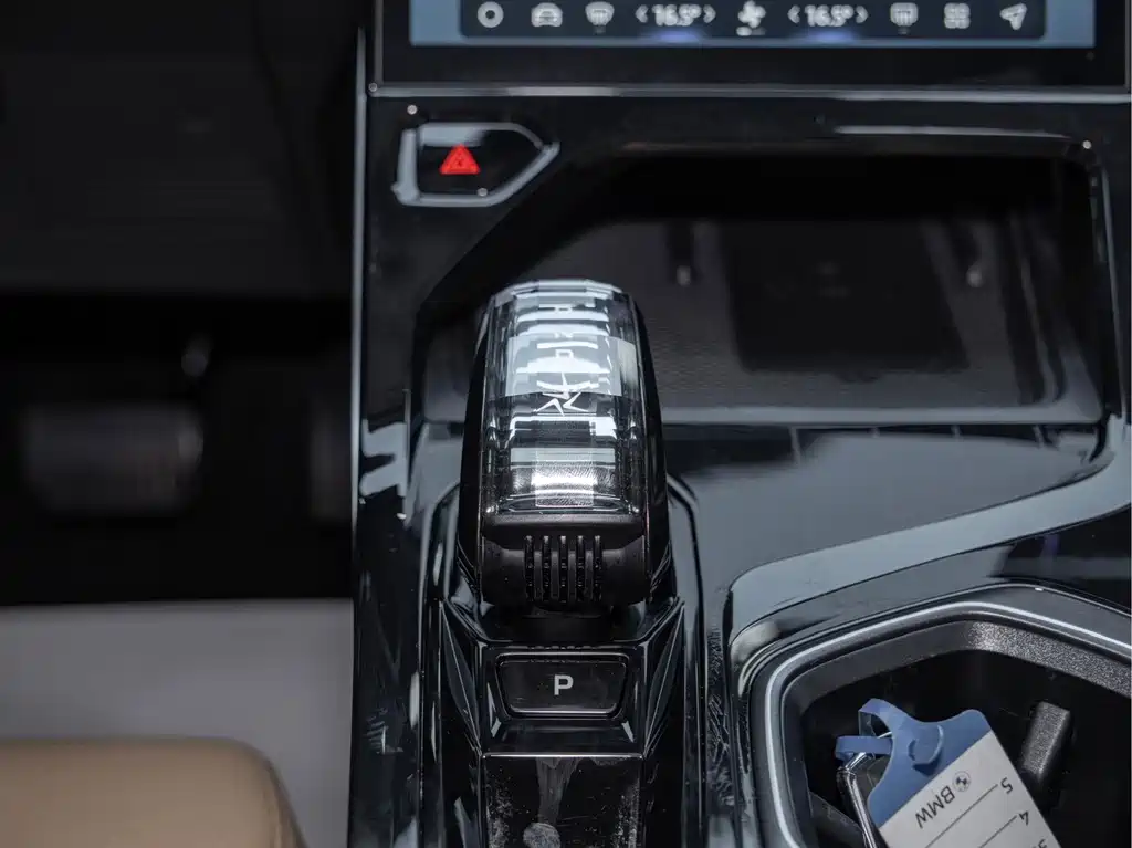 Geely Boyue L — миниатюра 18