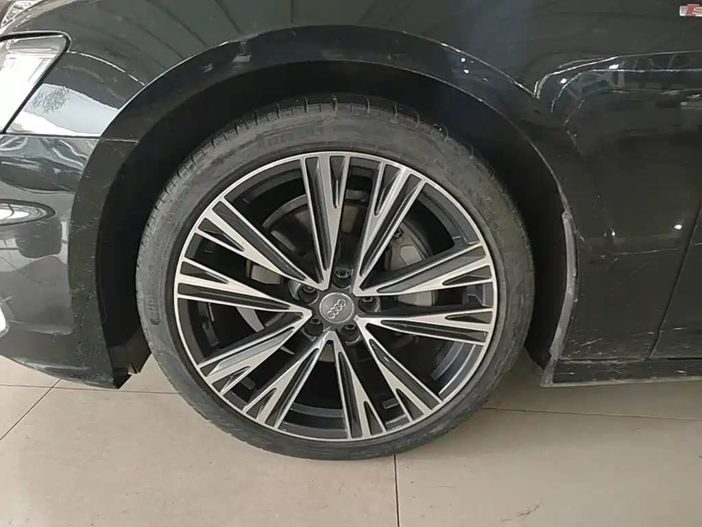 Audi A6L — миниатюра 23