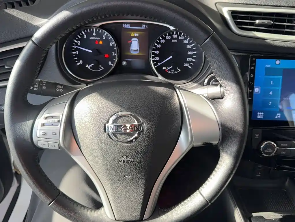 Nissan X-Trail — миниатюра 4