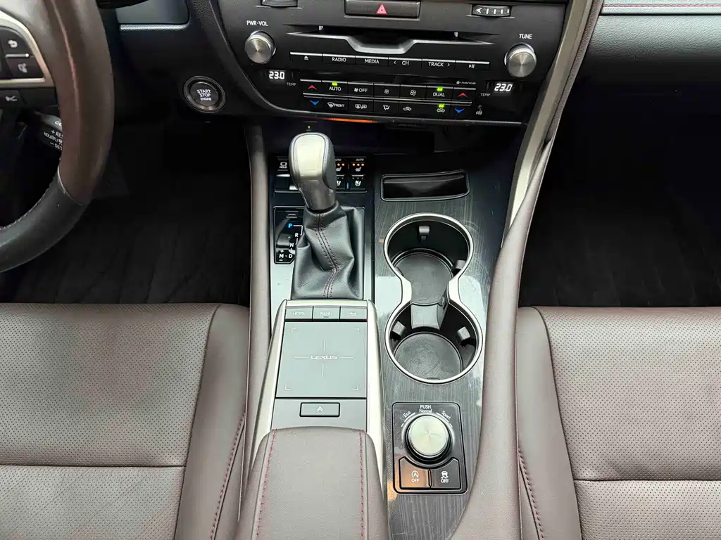 Lexus RX — фотографии объявления, Фото 25