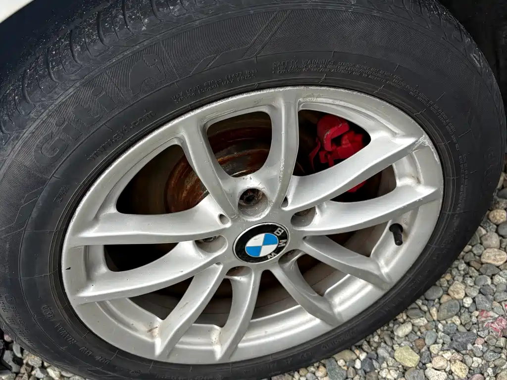 BMW 2 Series (Import) — миниатюра 8