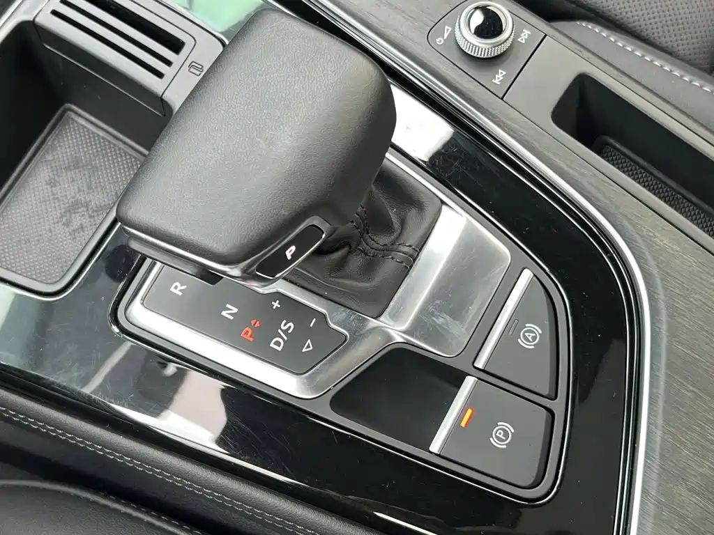 Audi A4L — миниатюра 19
