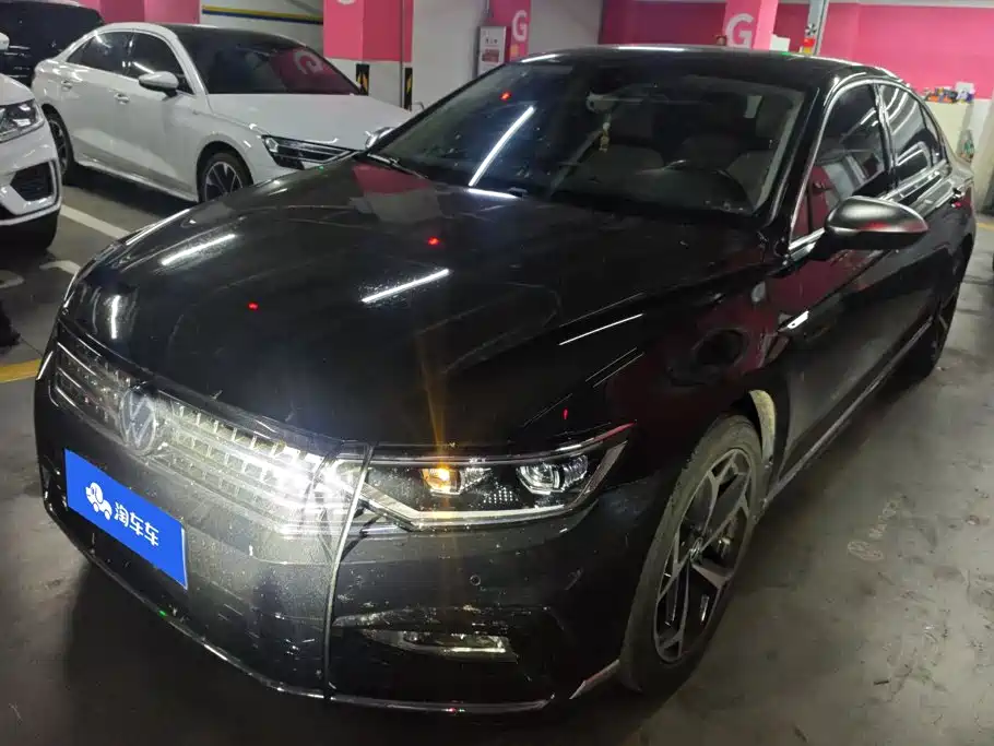 迈腾 2023款 200万辆纪念版 330TSI DSG豪华型 2024
