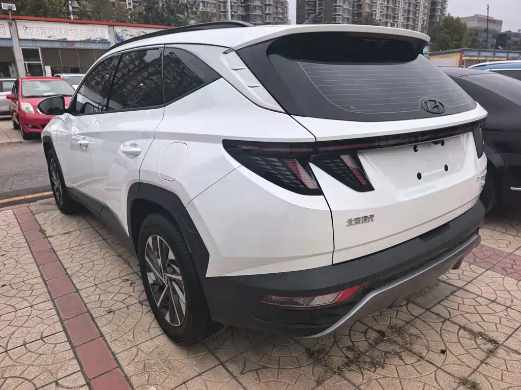 Hyundai Tucson — миниатюра 14