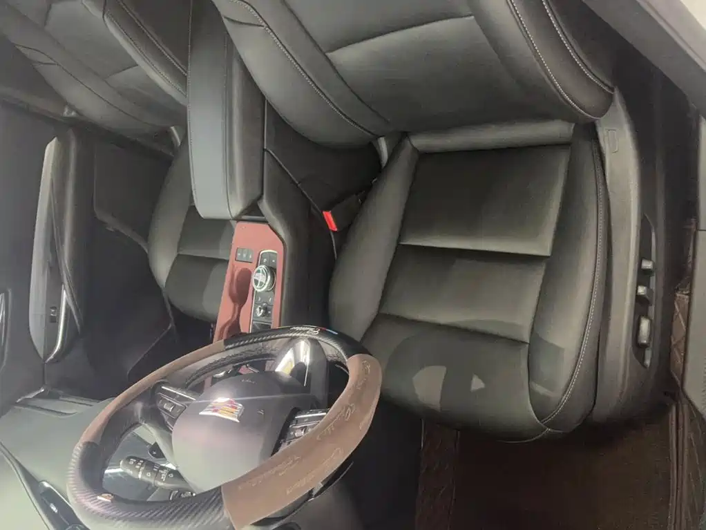 Cadillac XT4 — миниатюра 16