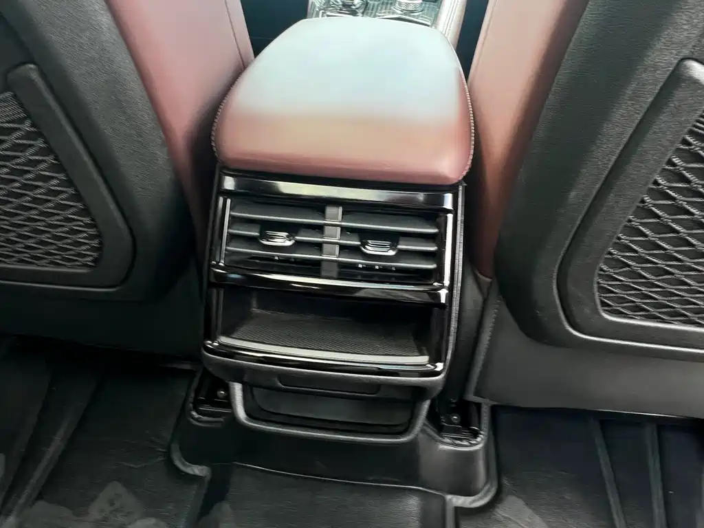 Geely Xingyue L — миниатюра 24