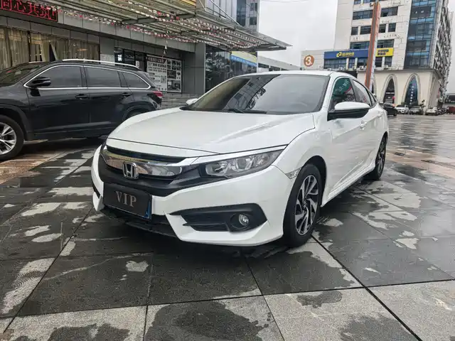 HONDA CIVIC 2018